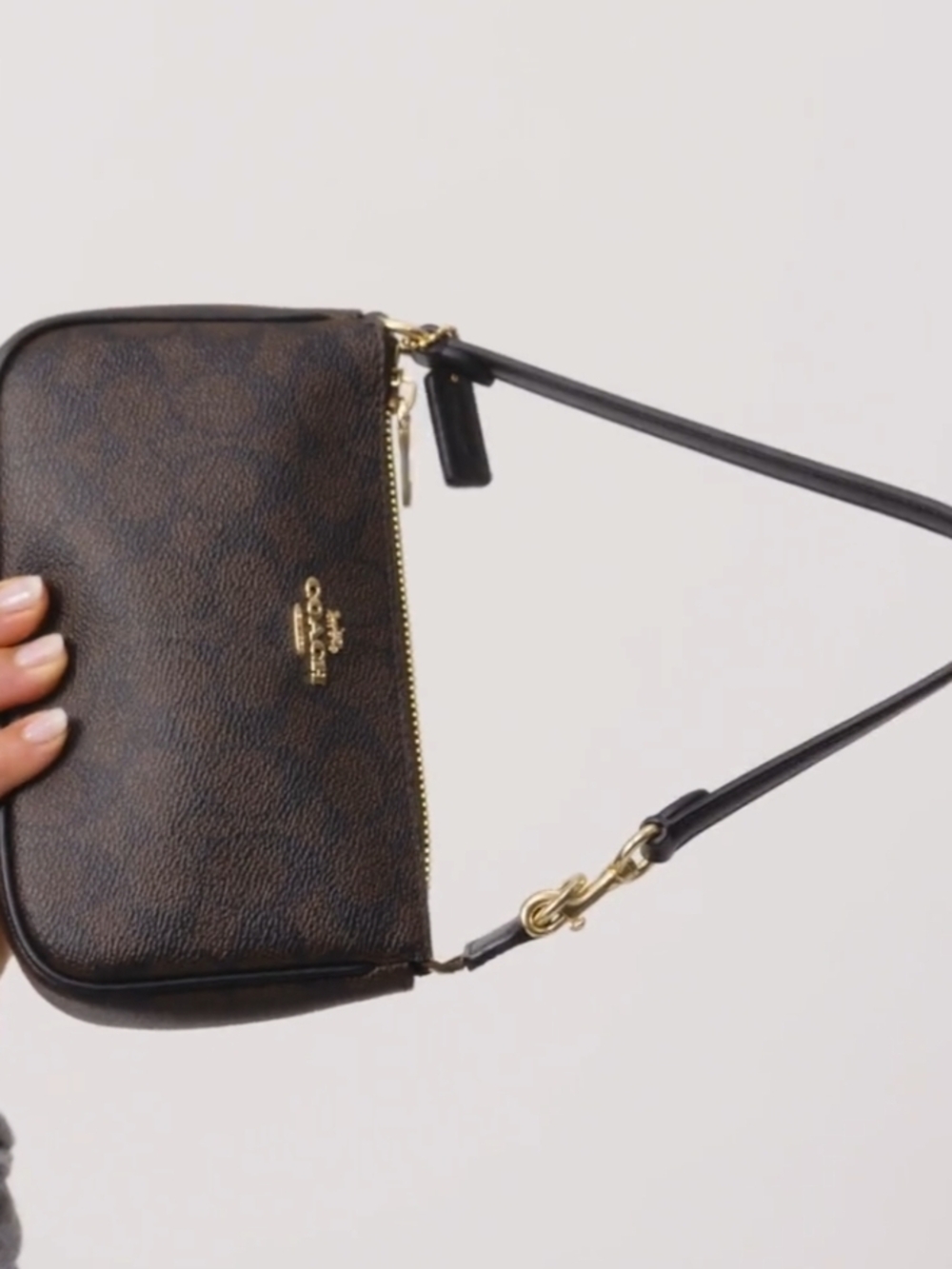 Coach Nolita 19 Signature Walnut/Black